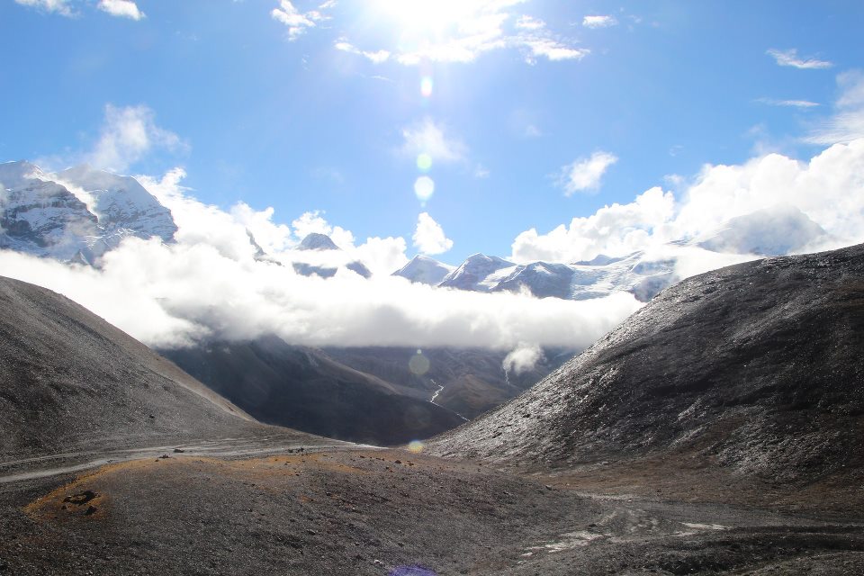 Annapurna-Circuit-Trek-Tharong-La-Pass